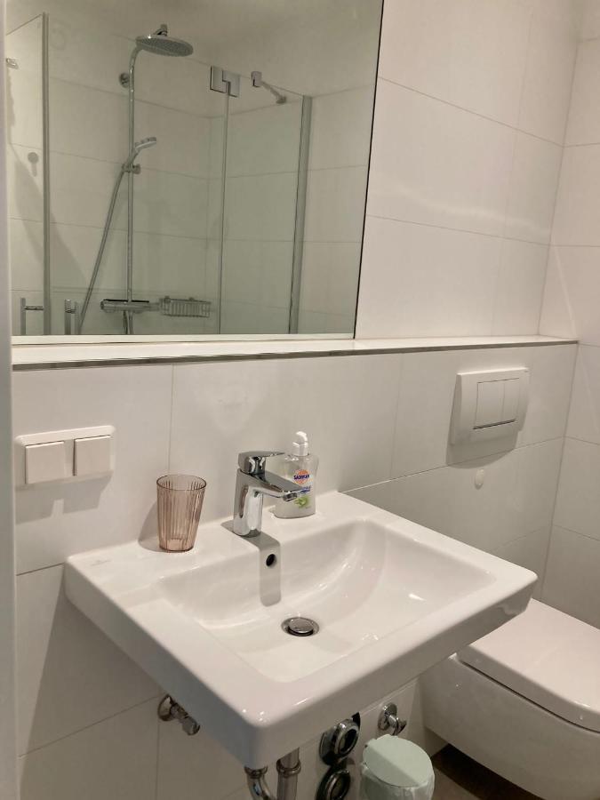 Hahnenklee Charme - Moderne Neue Ferienwohnung Mit 2 Balkons 戈斯拉尔 外观 照片